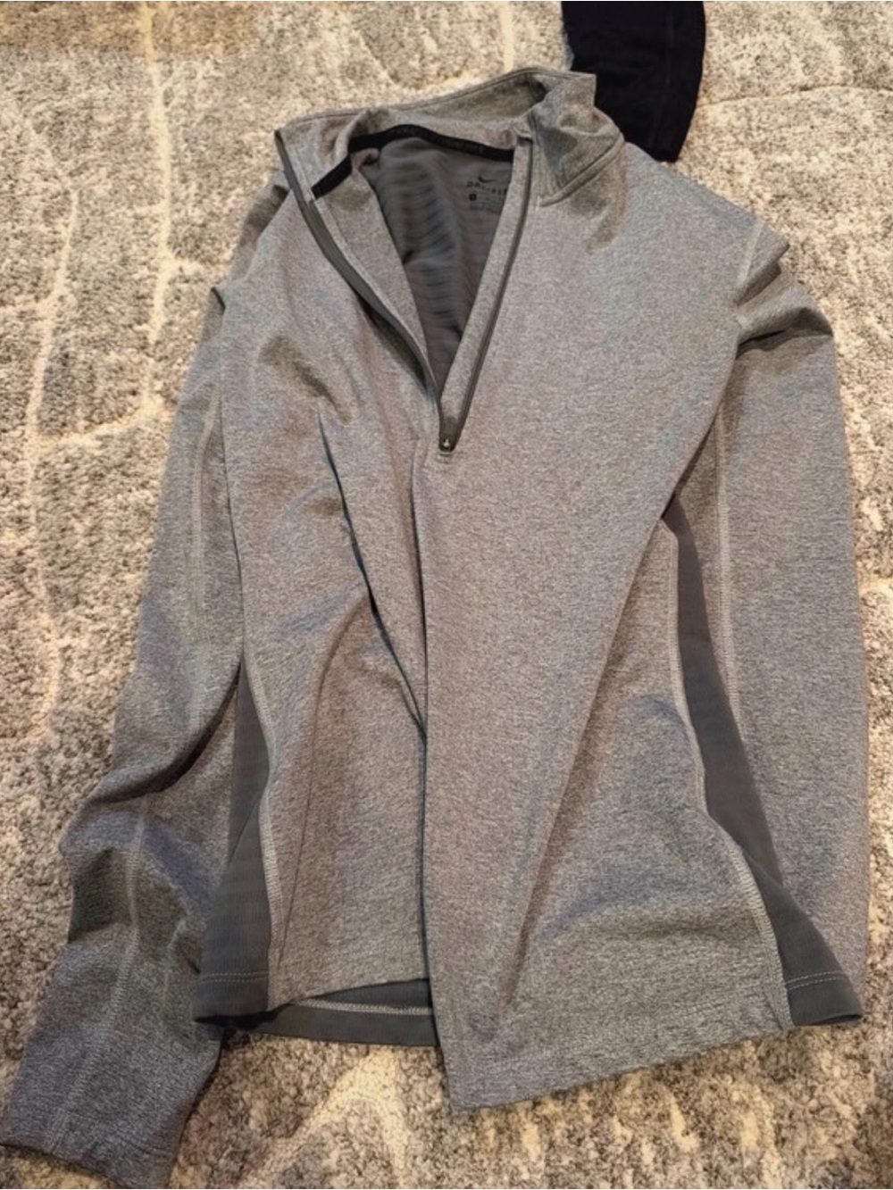 Nike Men's Gray Performance Quarter-Zip Jacket